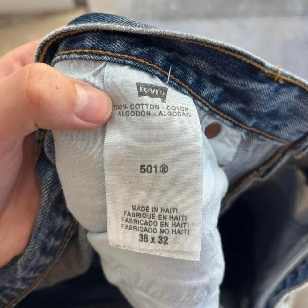 Y2k‎ Levi's 501 Button Fly Denim Blue Jeans 35x31